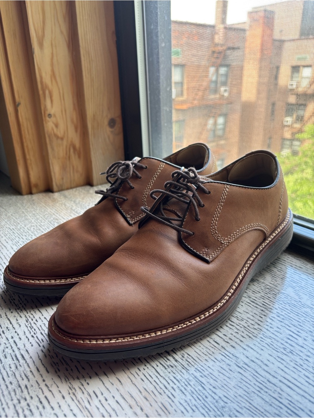 Johnston & Murphy Brown Leather Derby Shoes